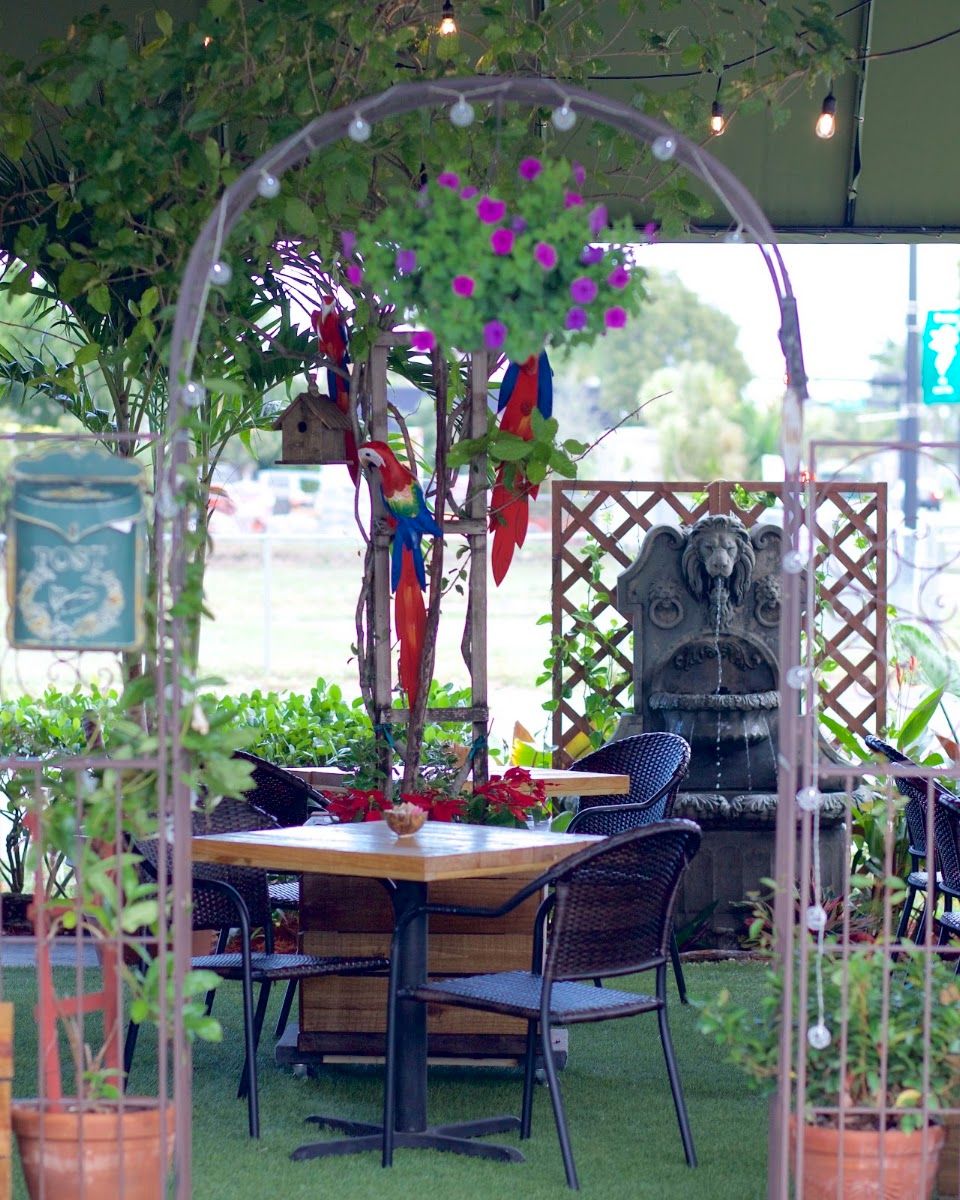 Photo of Bulegreen Cafe Yard